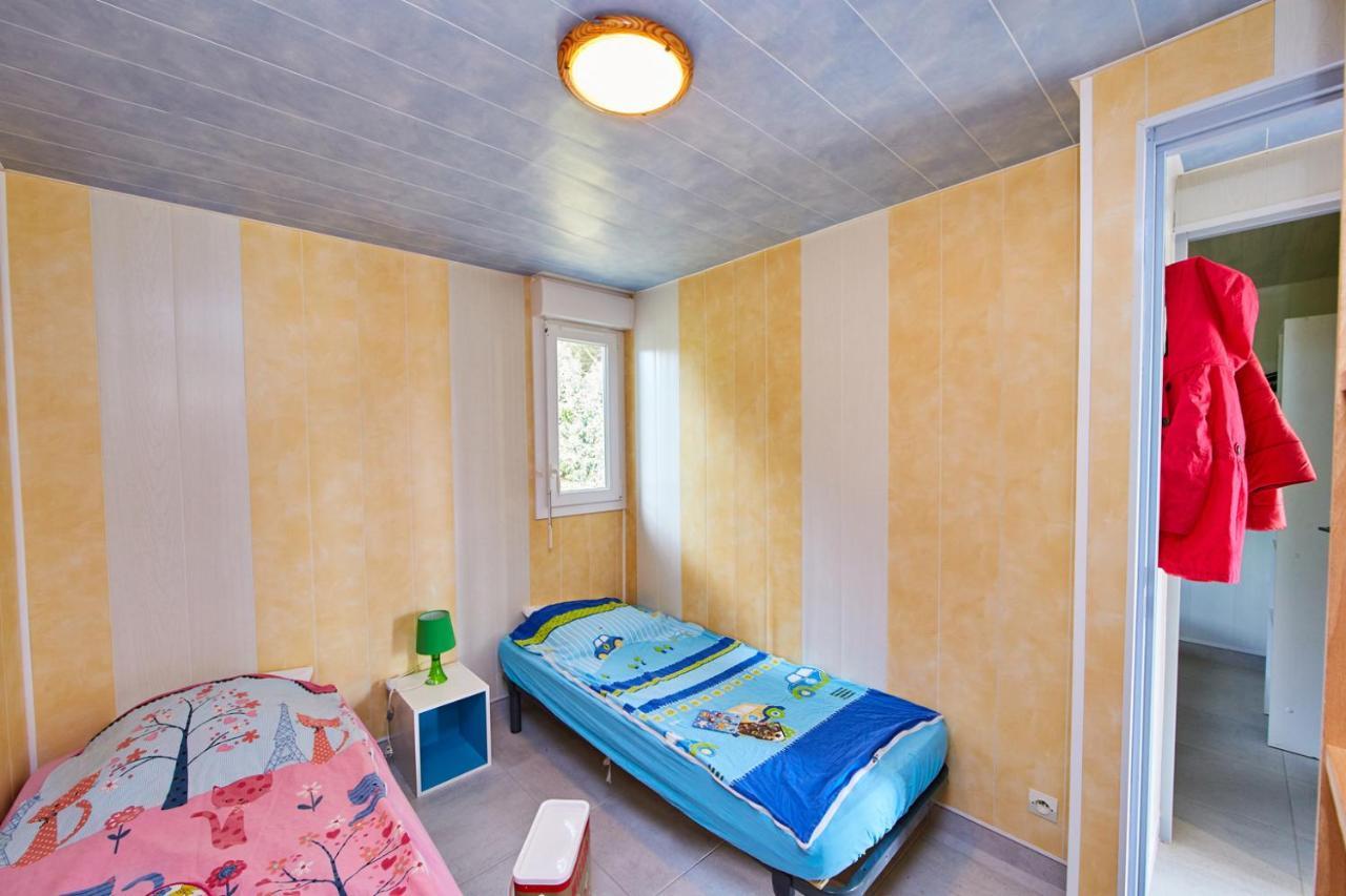 Village De Cromenach Ambon Екстер'єр фото